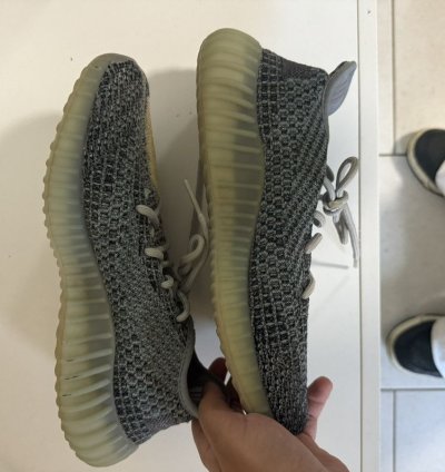 Yeezy Boost 350 V2 Ash Blue