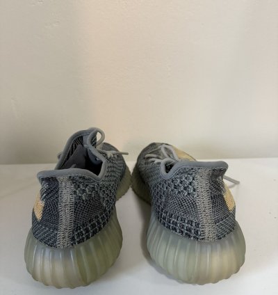 Yeezy Boost 350 V2 Ash Blue