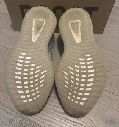 Yeezy Boost 350 V2 B37571 Blue Tint