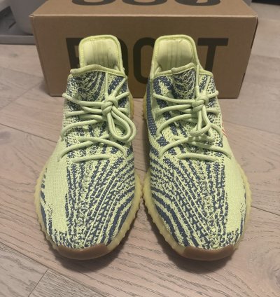 Yeezy Boost 350 V2 B37572 Semi Frozen