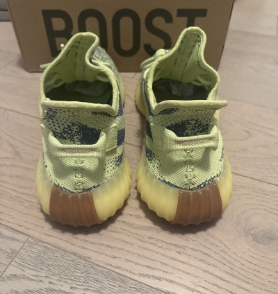 Yeezy Boost 350 V2 B37572 Semi Frozen