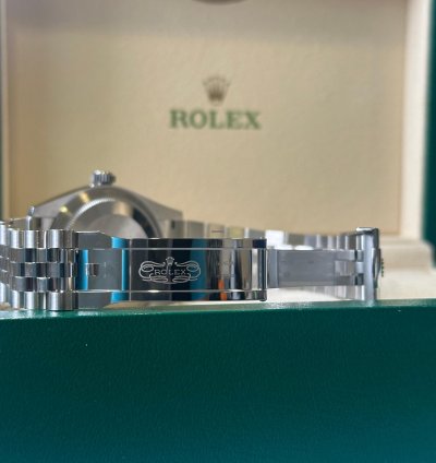 Rolex Sky-dweller 336934 Green Dial Jubilee 2024 Unworn Full Set