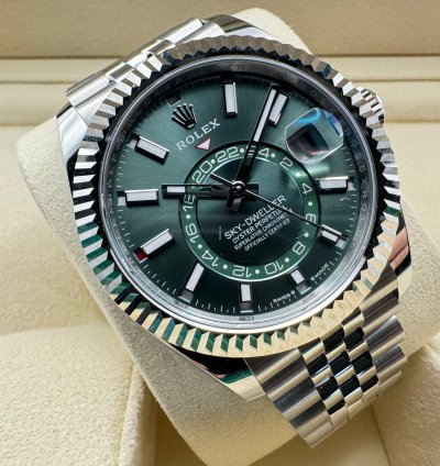 Rolex Sky-dweller 336934 Green Dial Jubilee 2025 New