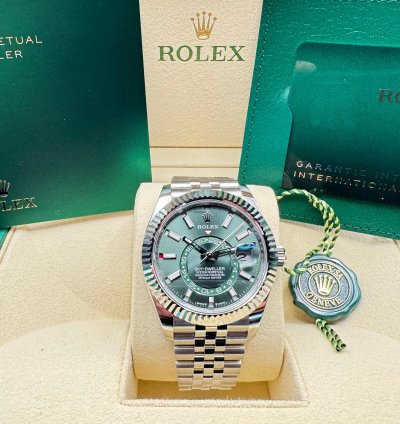 Rolex Sky-dweller 336934 Green Dial Jubilee 2025 New