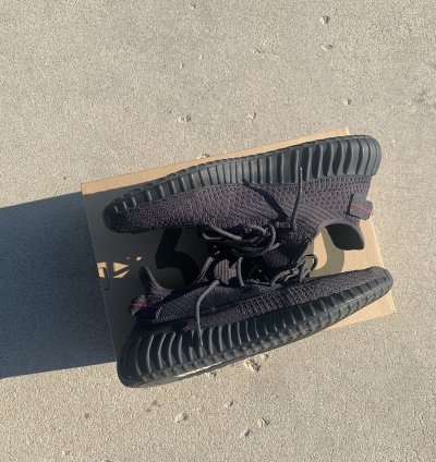 Yeezy Boost 350 V2 Black Non-reflective 2019