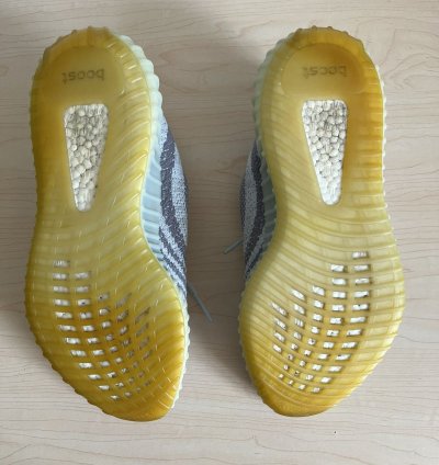 Yeezy Boost 350 V2 Blue Tint 2017