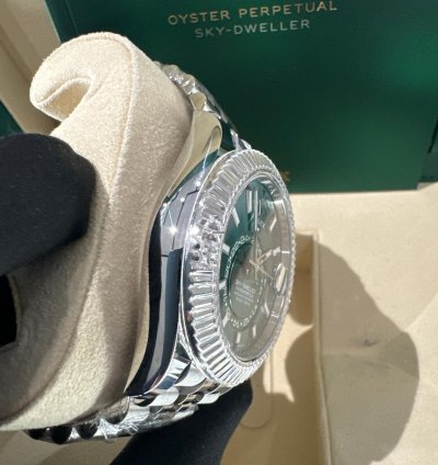 Rolex Sky-dweller 336934 Green Jubilee Stainless Steel