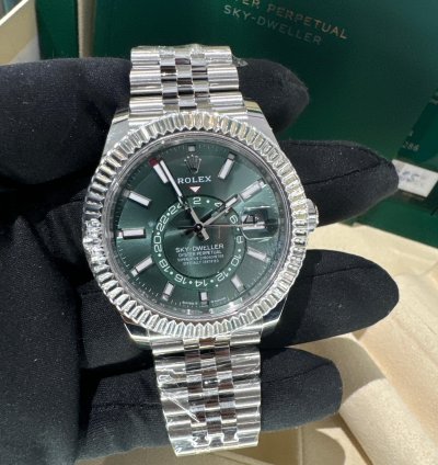 Rolex Sky-dweller 336934 Green Jubilee Stainless Steel