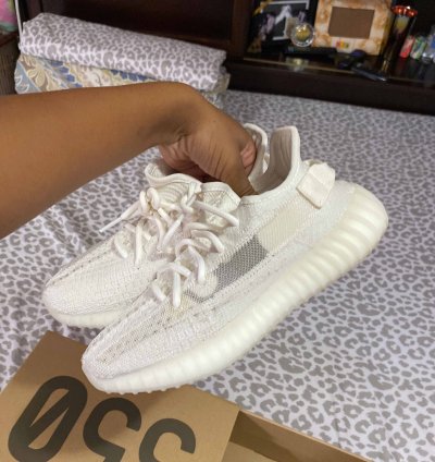 Yeezy Boost 350 V2 Bone