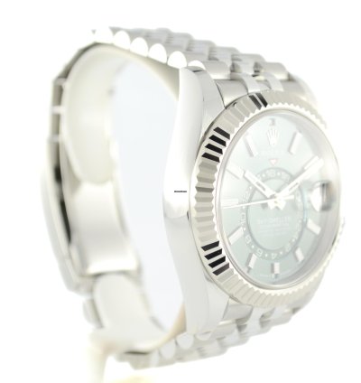 Rolex Sky-dweller 336934 Green Jubilee Unworn 2025
