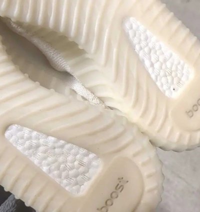 Yeezy Boost 350 V2 Bone Size 10 Us Men Worn Twice No Box