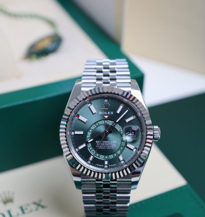 Rolex Sky-dweller 336934 Green Mint Dial Jubilee - New 2024