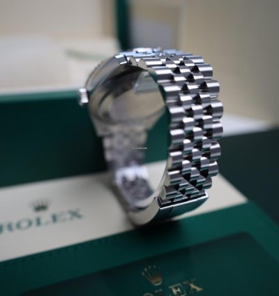 Rolex Sky-dweller 336934 Green Mint Dial Jubilee - New 2024