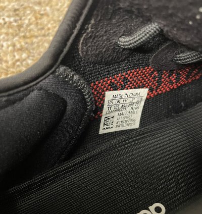 Yeezy Boost 350 V2 Bred
