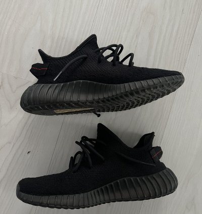 Yeezy Boost 350 V2 Bred