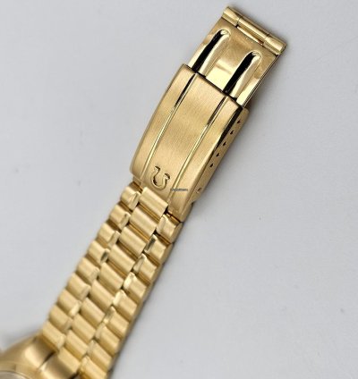 Omega Seamaster Chrono 18k Gold Top Condition 321