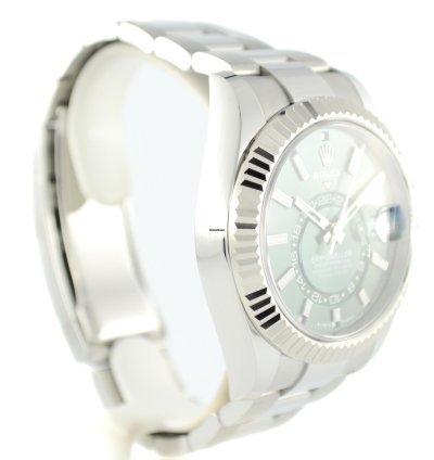 Rolex Sky-dweller 336934 Green Oyster Unworn 2025