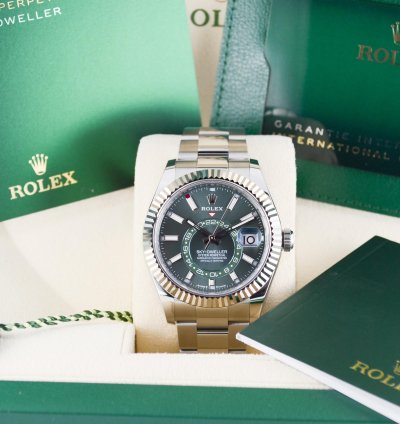 Rolex Sky-dweller 336934 Green Oyster Unworn 2025