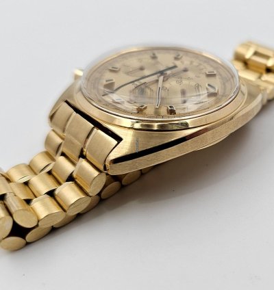 Omega Seamaster Chrono 18k Gold Top Condition 321