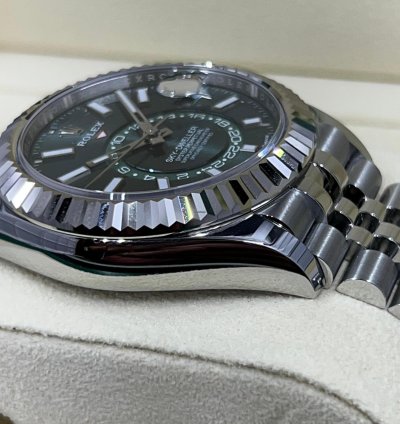 Rolex Sky-dweller 336934 Mint Green Jubilee