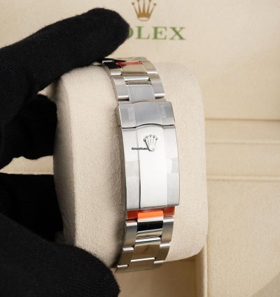 Rolex Sky-dweller 336934 Stainless Steel Green Index Dial 42 Mm