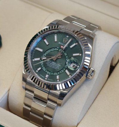 Rolex Sky-dweller 336934green Oys
