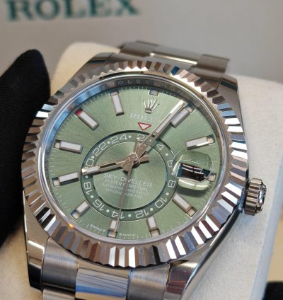 Rolex Sky-dweller 336934green Oys