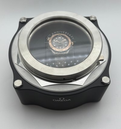 Omega Seamaster Diver 300 210 60 42 20 99 001