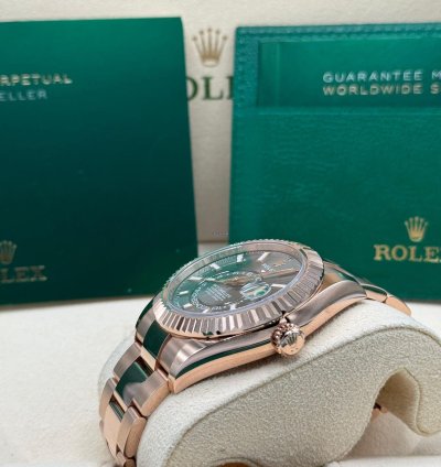Rolex Sky-dweller 336935