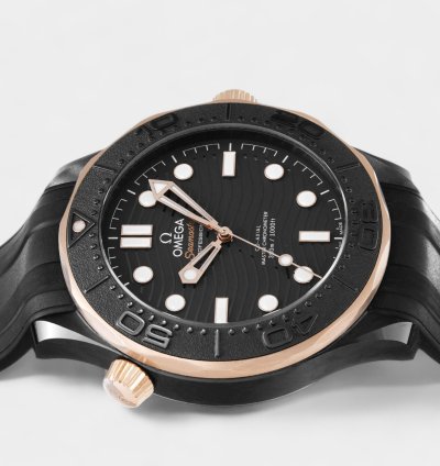 Omega Seamaster Diver 300 210 62 44 20 01 001 Ceramic Sedna Gold Black 43 5mm Box Papers