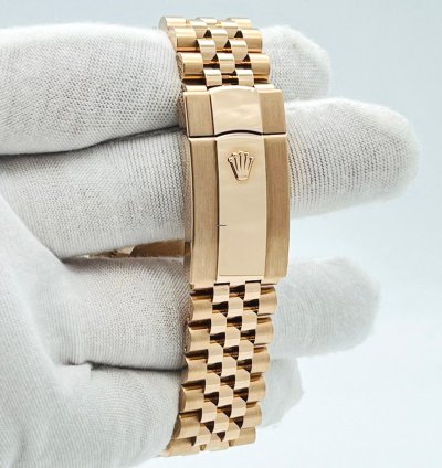 Rolex Sky-dweller 336935 Jubilee Band