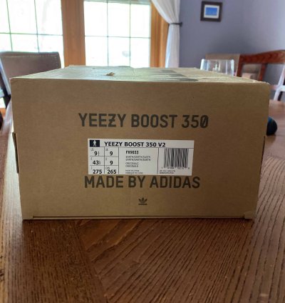 Yeezy Boost 350 V2 Earth