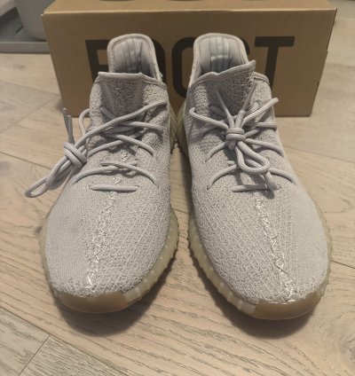 Yeezy Boost 350 V2 F99710 Sesame
