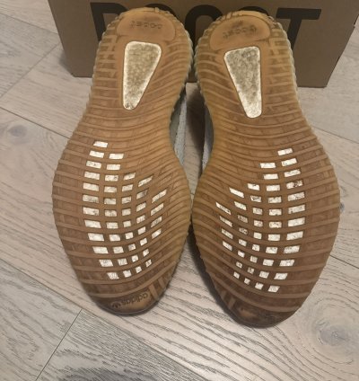 Yeezy Boost 350 V2 F99710 Sesame