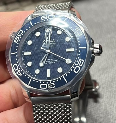 Omega Seamaster Diver 300 Bond 60th Anniversary