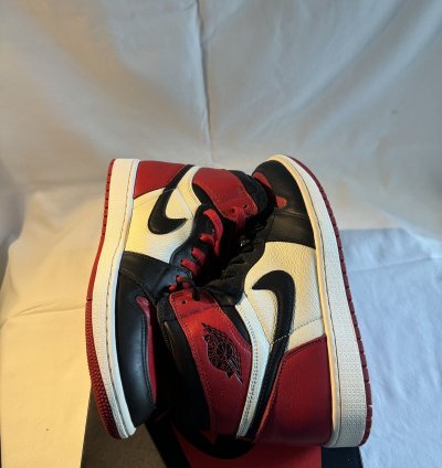 2018 Jordan 1 Retro High Og Bred Toe
