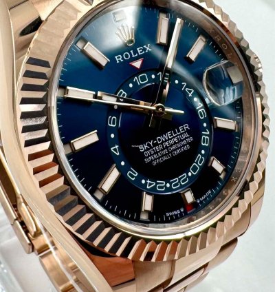Rolex Sky-dweller 336935 Rose Gold Blue Dial Oyster Bracelet Unworn 2025