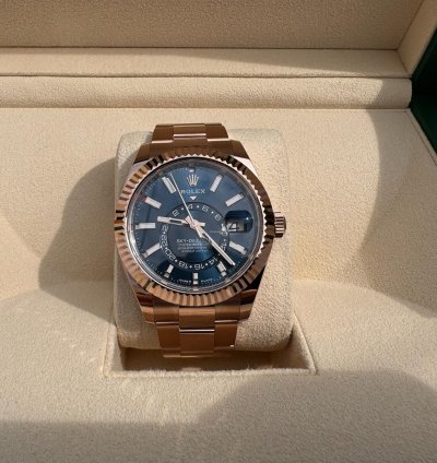 Rolex Sky-dweller 336935 Rose Gold Blue New In Stock