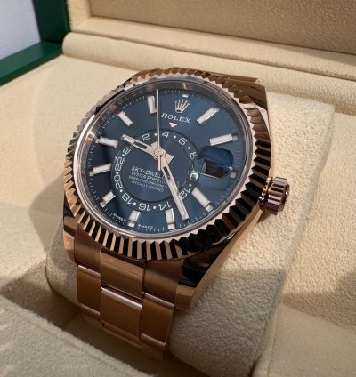 Rolex Sky-dweller 336935 Rose Gold Blue New In Stock