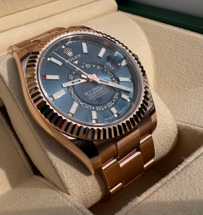 Rolex Sky-dweller 336935 Rose Gold Blue New In Stock