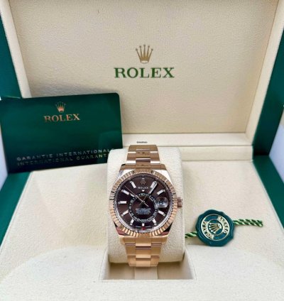 Rolex Sky-dweller 336935 Rose Gold Chocolate Dial Oyster Bracelet Unworn 2023