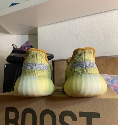 Yeezy Boost 350 V2 Marsh
