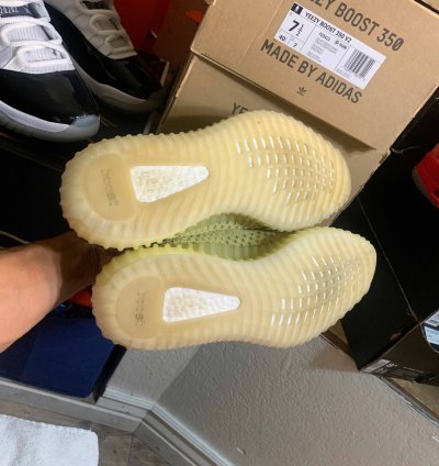 Yeezy Boost 350 V2 Marsh