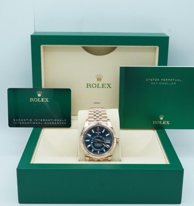 Rolex Sky-dweller 336935 Sky-dweller 42 Mm 18k Rose Gold Blue Dial Oyster Bracelet Complete Set 2024