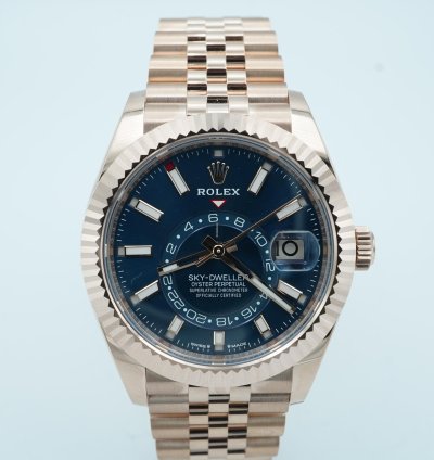 Rolex Sky-dweller 336935 Sky-dweller 42 Mm 18k Rose Gold Blue Dial Oyster Bracelet Complete Set 2024
