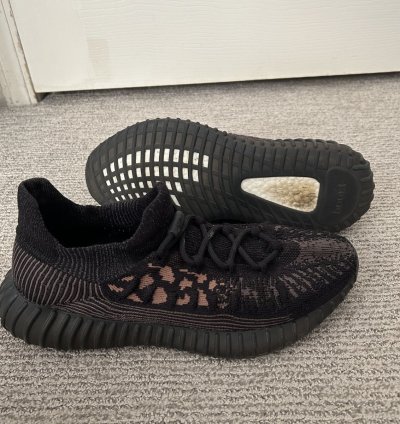 Yeezy Boost 350 V2 Mx Dark Salt