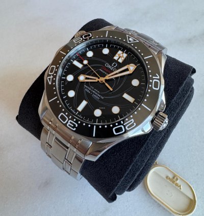 Omega Seamaster Diver 300 James Bond Two-watch Set 50th Anniversary Limited Edition Of 257