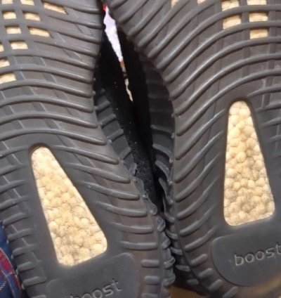 Yeezy Boost 350 V2 Oreo Size 10 Us Men Used Good Box Adidas