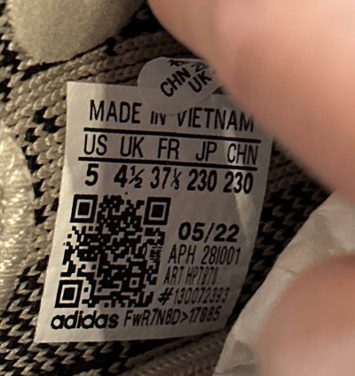 Yeezy Boost 350 V2 Slate