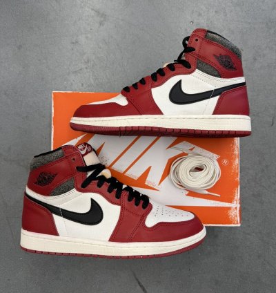 2022 Jordan 1 Retro High Og Chicago Lost Found